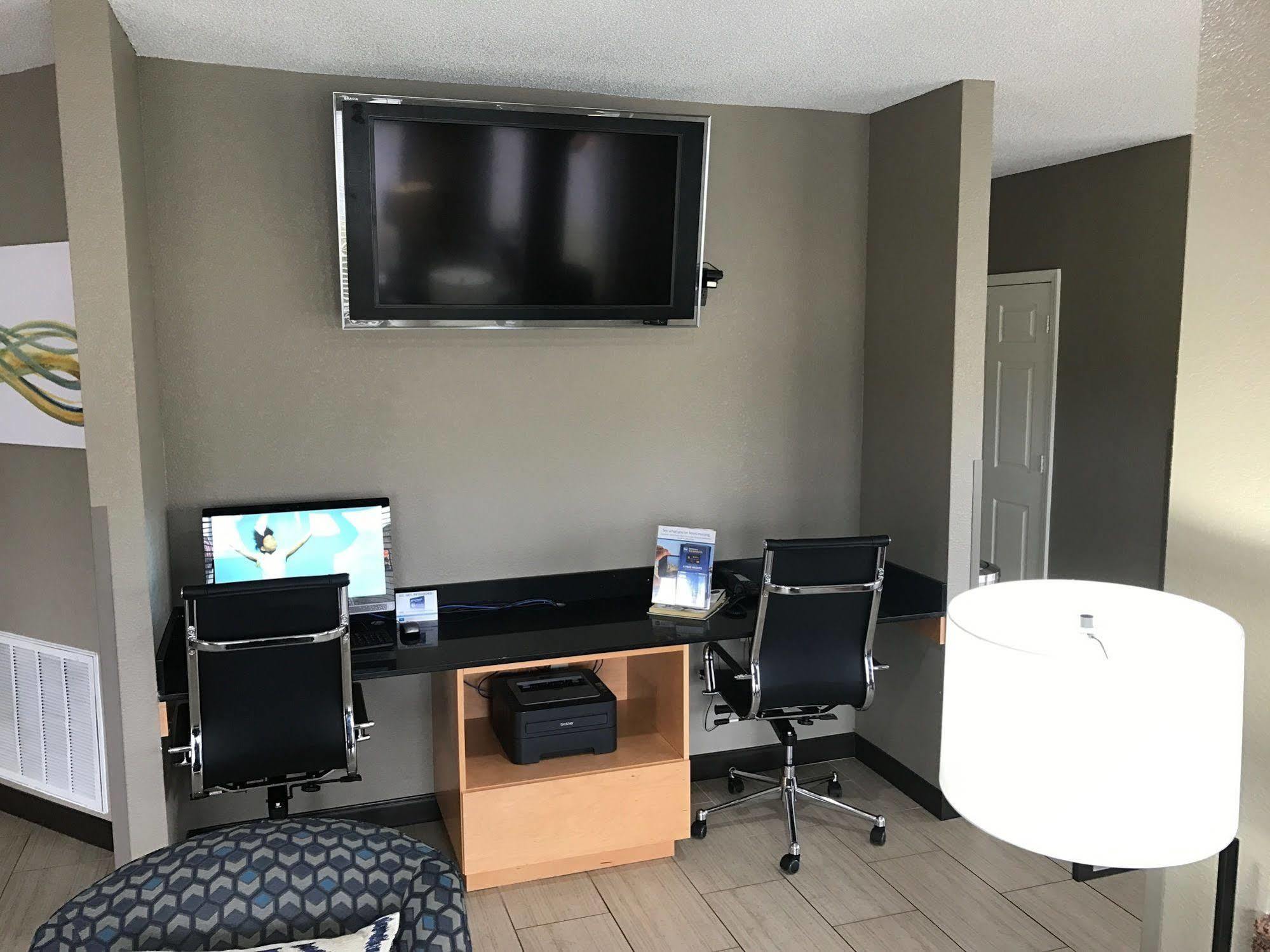 Best Western Airport Inn Pearl Exterior foto